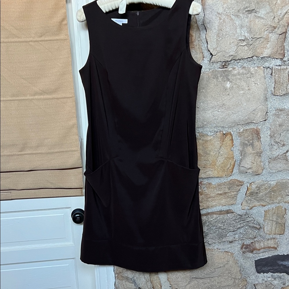 Classic Deep Brown Sheath Type Dress